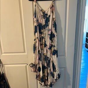 Floral Sleeveless Maxi Dress